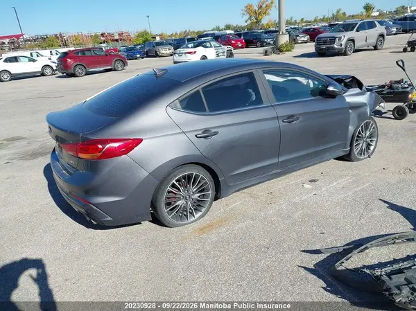 KMHD04LB4JU717688 — 2018 Hyundai Elantra, фото 4 с аукциона IAAI 29.09.2026, Передняя часть справа
