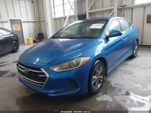 5NPD84LF5JH233202 — 2018 Hyundai Elantra, фото 2 с аукциона IAAI 08.10.2026, Естественный износ