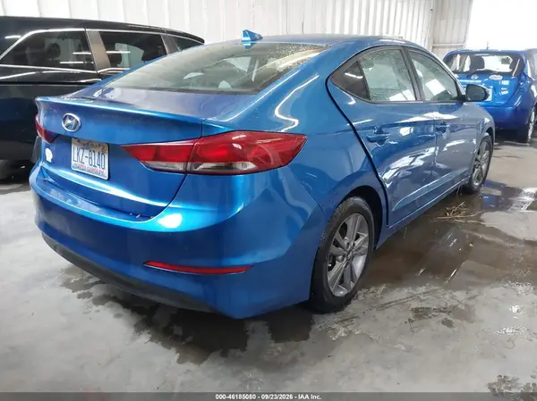 5NPD84LF5JH233202 — 2018 Hyundai Elantra, фото 4 с аукциона IAAI 08.10.2026, Естественный износ
