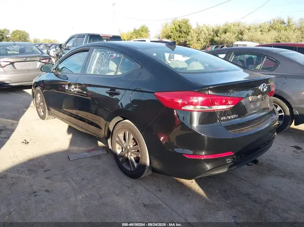 5NPD84LF1JH394355 — 2018 Hyundai Elantra, фото 3 с аукциона IAAI, Угон