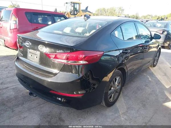 5NPD84LF1JH394355 — 2018 Hyundai Elantra, фото 4 с аукциона IAAI, Угон