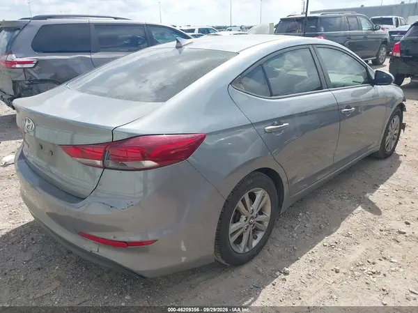 KMHD84LF3JU629369 — 2018 Hyundai Elantra, фото 4 с аукциона IAAI, Передняя часть