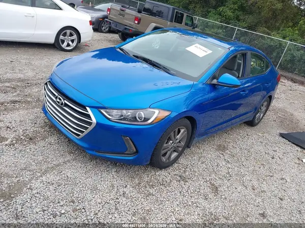 5NPD84LF0JH271176 — 2018 Hyundai Elantra, фото 2 с аукциона IAAI 06.10.2026, Естественный износ