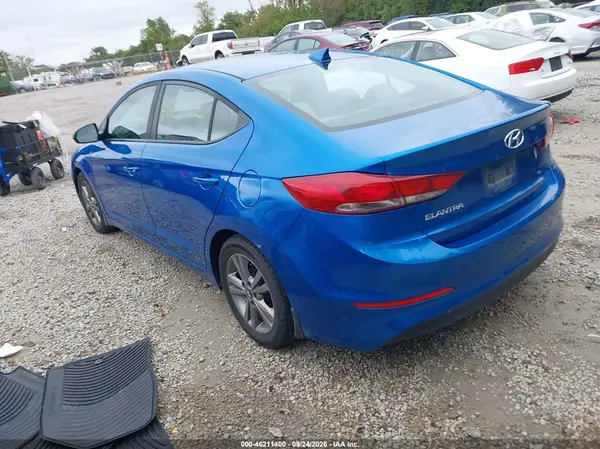 5NPD84LF0JH271176 — 2018 Hyundai Elantra, фото 3 с аукциона IAAI 06.10.2026, Естественный износ