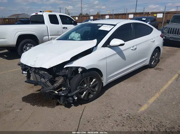 5NPD84LF8JH232173 — 2018 Hyundai Elantra, фото 2 с аукциона IAAI, Передняя часть