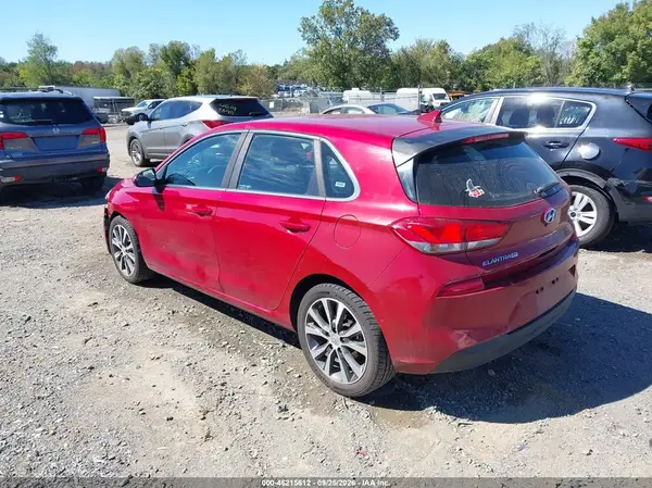 KMHH35LE1JU060292 — 2018 Hyundai Elantra, фото 3 с аукциона IAAI, Передняя часть слева