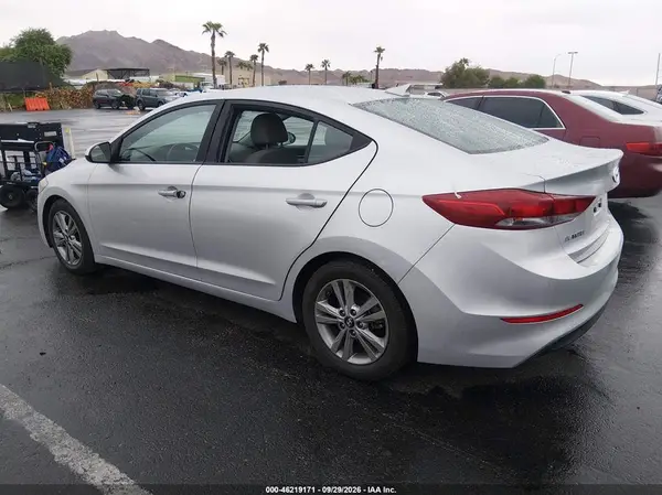 5NPD84LF1JH230054 — 2018 Hyundai Elantra, фото 3 с аукциона IAAI, Левый бок
