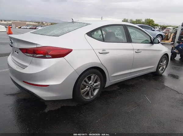 5NPD84LF1JH230054 — 2018 Hyundai Elantra, фото 4 с аукциона IAAI, Левый бок