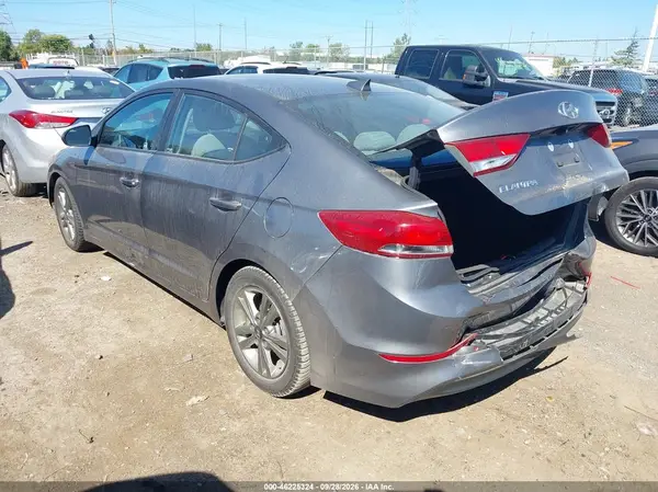 2018 HYUNDAI ELANTRA VIN 5NPD84LF0JH335992 фото 3