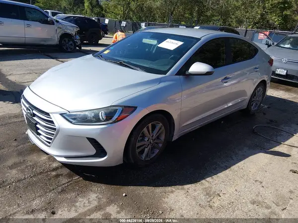 5NPD84LF3JH345609 — 2018 Hyundai Elantra, фото 2 с аукциона IAAI, Передняя часть справа