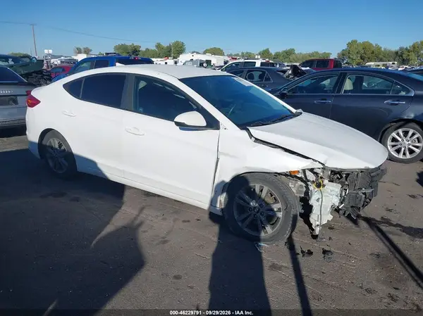 5NPD84LF7JH352434 — 2018 Hyundai Elantra, Передняя часть (Front End), фото до ремонта