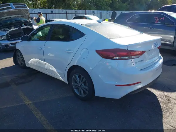 5NPD84LF7JH352434 — 2018 Hyundai Elantra, фото 3 с аукциона IAAI, Передняя часть