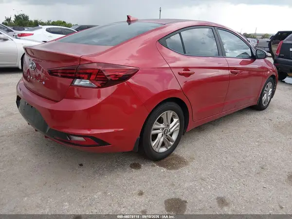 5NPD84LF1KH469914 — 2019 Hyundai Elantra, фото 4 с аукциона IAAI 30.09.2026, Естественный износ