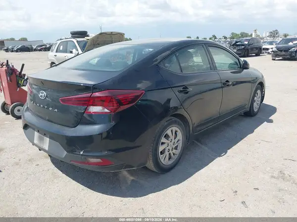 KMHD74LFXKU781217 — 2019 Hyundai Elantra, фото 4 с аукциона IAAI, Левый бок