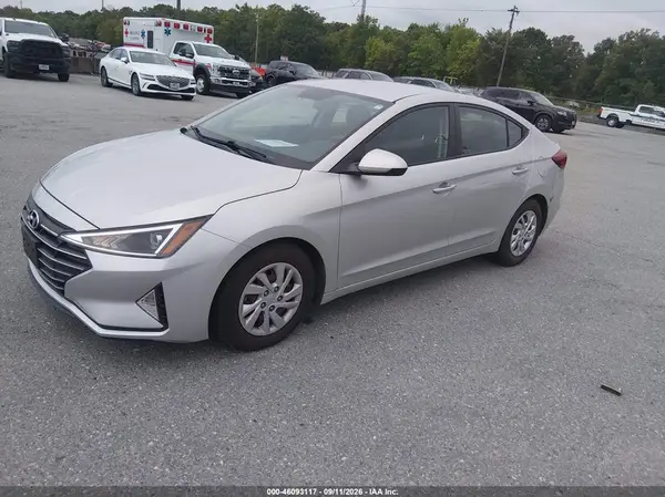 5NPD74LF2KH482304 — 2019 Hyundai Elantra, фото 2 с аукциона IAAI 05.10.2026, Естественный износ