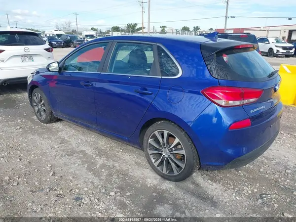 KMHH35LE3KU088239 — 2019 Hyundai Elantra, фото 3 с аукциона IAAI 01.10.2026, Передняя часть