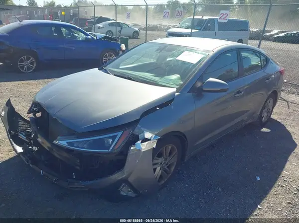 KMHD84LF1KU734302 — 2019 Hyundai Elantra, фото 2 с аукциона IAAI, Передняя часть