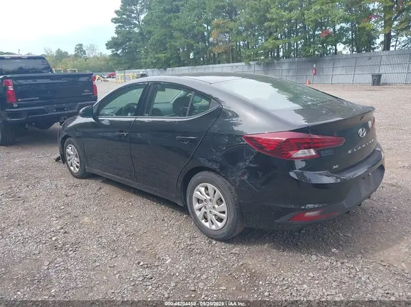 5NPD74LF6KH462945 — 2019 Hyundai Elantra, фото 3 с аукциона IAAI 14.10.2026, LEFT & RIGHT SIDE