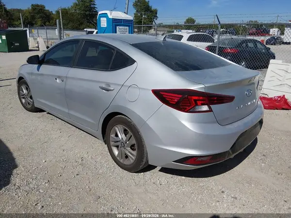 KMHD84LF2KU731067 — 2019 Hyundai Elantra, фото 3 с аукциона IAAI, Повреждения со всех сторон