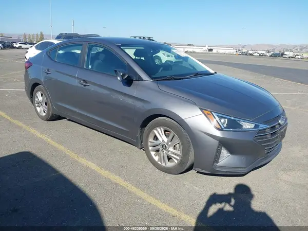 5NPD84LF0KH476742 — 2019 Hyundai Elantra, Угон (Theft), фото до ремонта