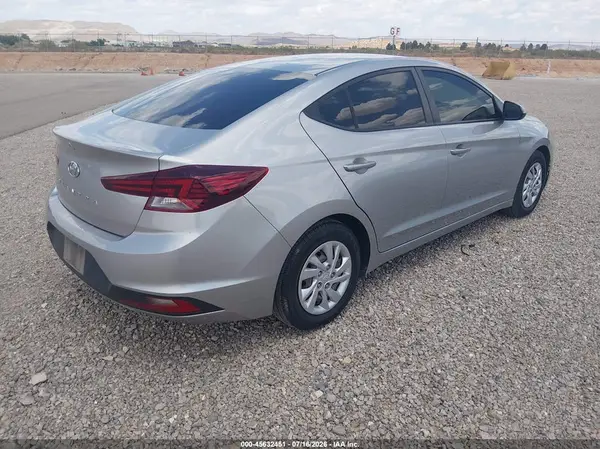 5NPD74LF2LH615984 — 2020 Hyundai Elantra, фото 4 с аукциона IAAI 07.10.2026, Естественный износ