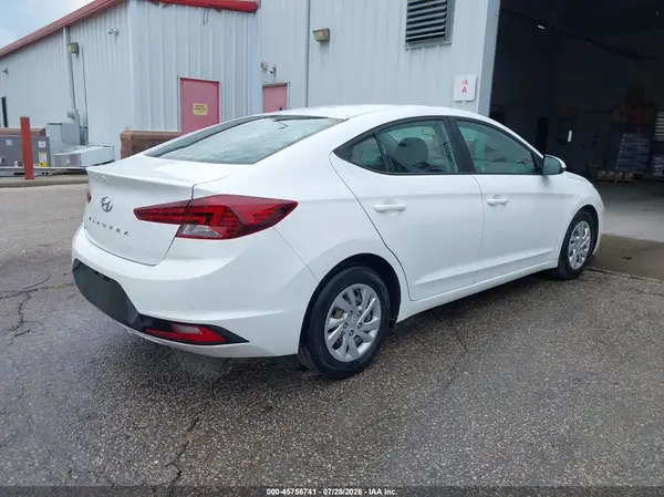 5NPD74LF2LH618139 — 2020 Hyundai Elantra, фото 4 с аукциона IAAI 07.10.2026, Естественный износ