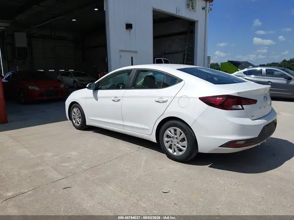 5NPD74LF1LH602305 — 2020 Hyundai Elantra, фото 3 с аукциона IAAI 07.10.2026, Естественный износ