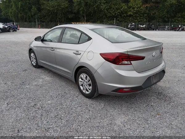 5NPD74LF2LH608811 — 2020 Hyundai Elantra, фото 3 с аукциона IAAI 06.10.2026, Естественный износ
