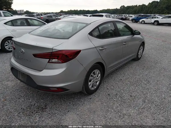 5NPD74LF2LH608811 — 2020 Hyundai Elantra, фото 4 с аукциона IAAI 06.10.2026, Естественный износ