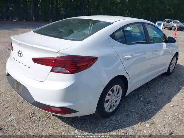 5NPD74LFXLH612797 — 2020 Hyundai Elantra, фото 4 с аукциона IAAI 05.10.2026, Естественный износ