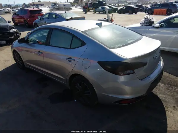 5NPD84LF5LH577826 — 2020 Hyundai Elantra, фото 3 с аукциона IAAI, Угон