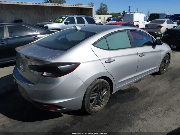 5NPD84LF5LH577826 — 2020 Hyundai Elantra, фото 4 с аукциона IAAI, Угон