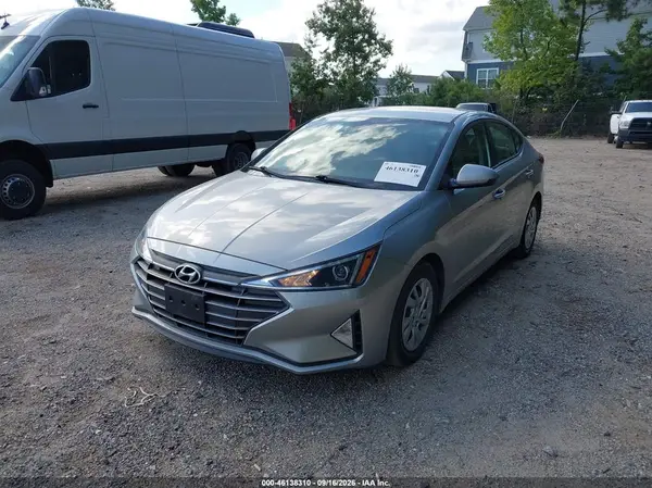 5NPD74LF9LH618090 — 2020 Hyundai Elantra, фото 2 с аукциона IAAI 05.10.2026, Естественный износ