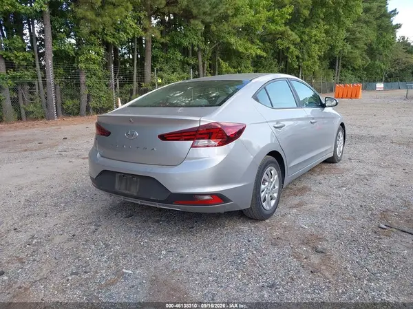 5NPD74LF9LH618090 — 2020 Hyundai Elantra, фото 4 с аукциона IAAI 05.10.2026, Естественный износ