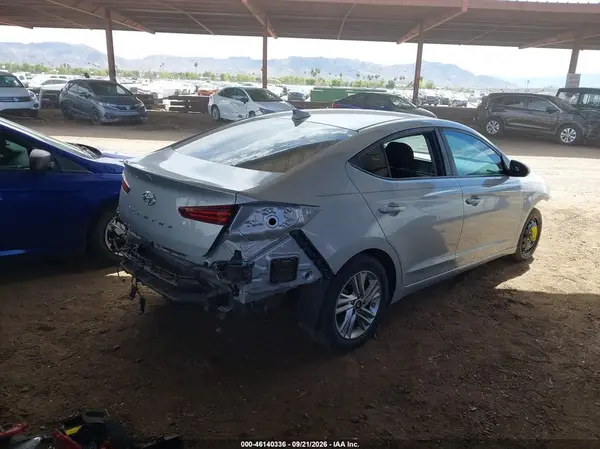 KMHD84LF1LU032661 — 2020 Hyundai Elantra, фото 4 с аукциона IAAI, Передняя часть