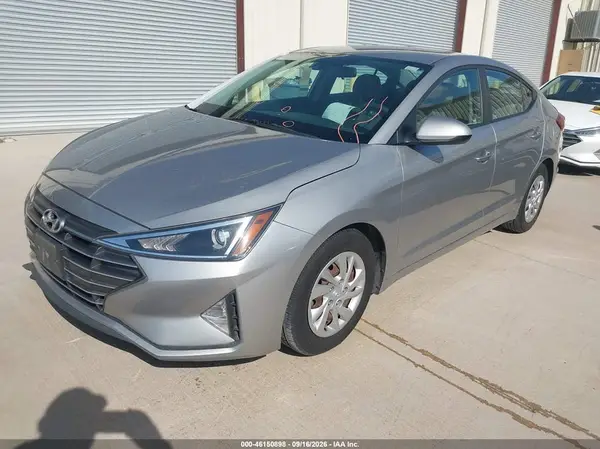 5NPD74LF3LH600992 — 2020 Hyundai Elantra, фото 2 с аукциона IAAI 11.10.2026, Естественный износ
