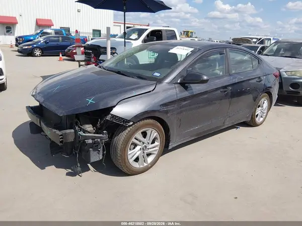 5NPD84LF9LH580373 — 2020 Hyundai Elantra, фото 2 с аукциона IAAI, Передняя часть