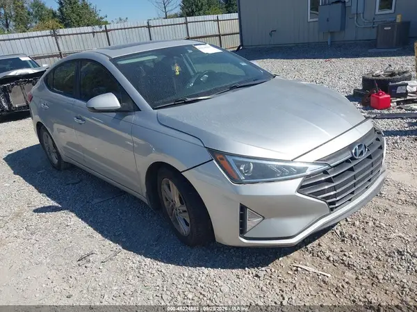 5NPD84LF0LH538738 — 2020 Hyundai Elantra, Передняя часть слева (Left Front), фото до ремонта
