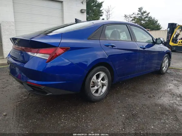5NPLL4AG4MH049315 — 2021 Hyundai Elantra, фото 4 с аукциона IAAI 05.10.2026, Естественный износ