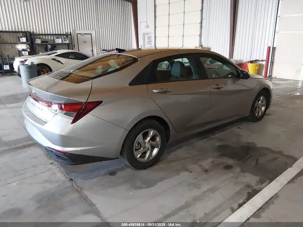 5NPLL4AG5MH049274 — 2021 Hyundai Elantra, фото 4 с аукциона IAAI 07.10.2026, Естественный износ