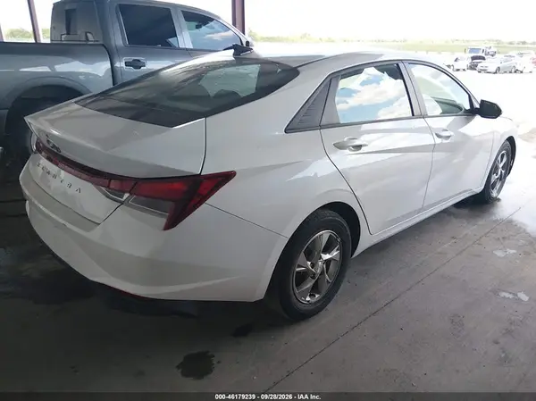 5NPLL4AG7MH049339 — 2021 Hyundai Elantra, фото 4 с аукциона IAAI 07.10.2026, Естественный износ