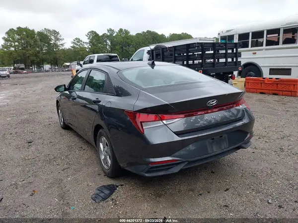 5NPLL4AG0MH050977 — 2021 Hyundai Elantra, фото 3 с аукциона IAAI 05.10.2026, Естественный износ