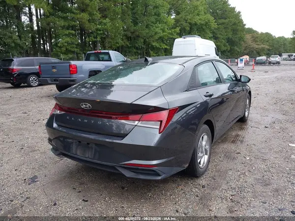 5NPLL4AG0MH050977 — 2021 Hyundai Elantra, фото 4 с аукциона IAAI 05.10.2026, Естественный износ
