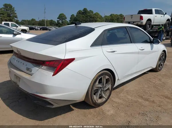 5NPLN4AG2MH019935 — 2021 Hyundai Elantra, фото 4 с аукциона IAAI 01.10.2026, Передняя часть