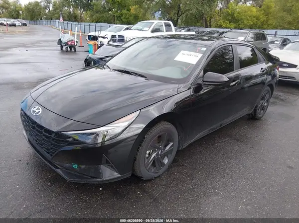 5NPLM4AG0NH070032 — 2022 Hyundai Elantra, фото 2 с аукциона IAAI, Задняя часть