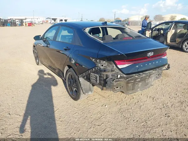 KMHLM4AG2NU322025 — 2022 Hyundai Elantra, фото 3 с аукциона IAAI, Задняя часть