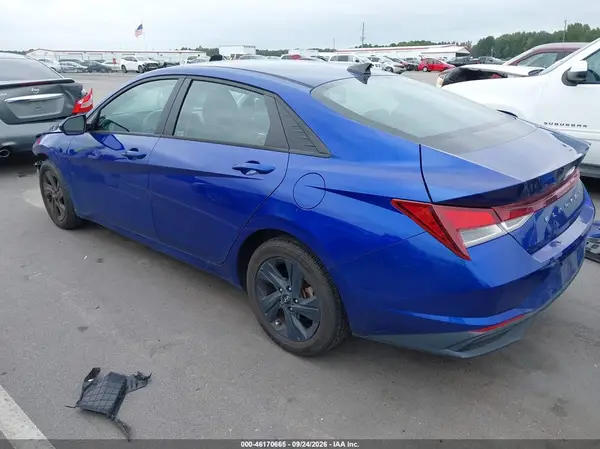 KMHLM4AG4PU440810 — 2023 Hyundai Elantra, фото 3 с аукциона IAAI, Передняя часть