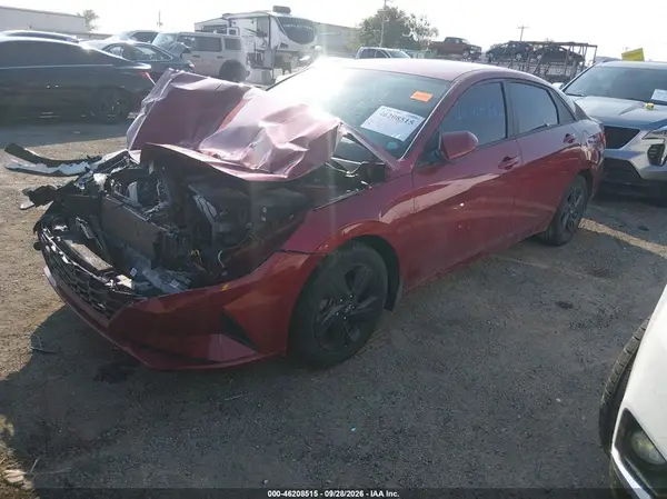 KMHLM4AG9PU587737 — 2023 Hyundai Elantra, фото 2 с аукциона IAAI, Передняя часть