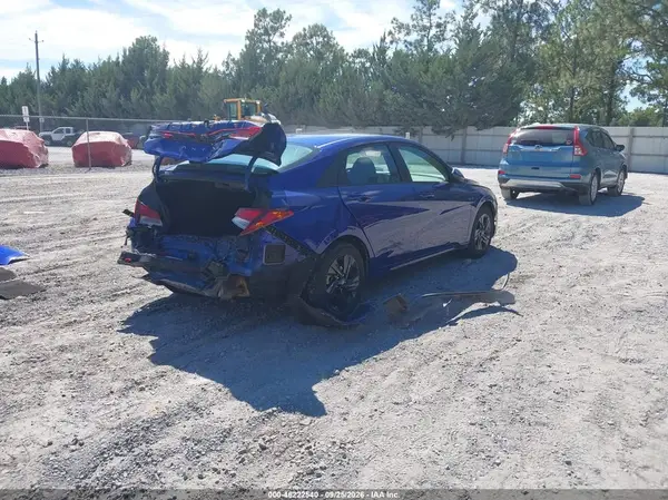 KMHLM4AG7PU483960 — 2023 Hyundai Elantra, фото 4 с аукциона IAAI, Задняя часть