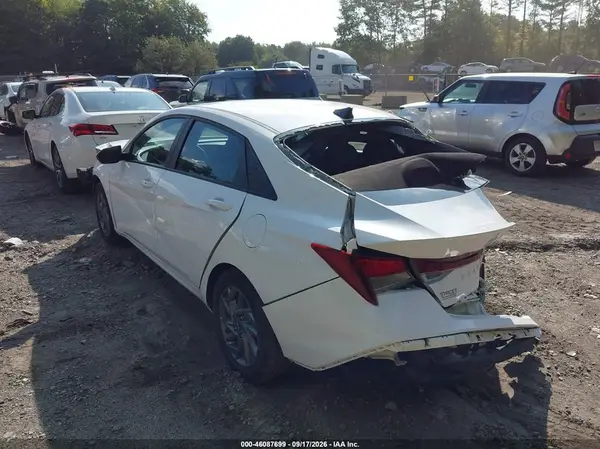 KMHLM4DG2RU659036 — 2024 Hyundai Elantra, фото 3 с аукциона IAAI 14.10.2026, Передняя часть